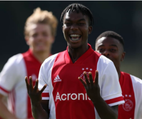 Confirmed : Ajax Amsterdam's Nigerian Winger Joins Arsenal 