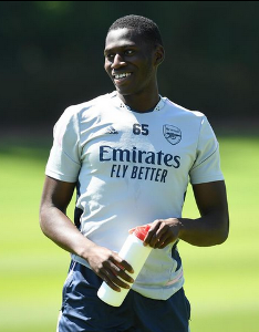 Arsenal manager promotes Irish-Nigerian defender Ogungbo to first team training pre-Nurnberg