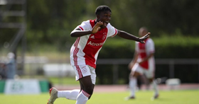Arsenal New Boy Ideho Finally Resumes Training Following Transfer From Ajax Amsterdam 