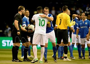 Yakubu Has Still Got It, Ex-Everton Striker Nets Third Goal As Nigeria Lose To Italy