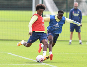 Olayinka And Bola Train Alongside Arsenal New Signing Willian For The First Time 