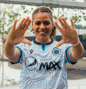 Official : Finnish-born Nigeria international striker joins women's team of Club Brugge