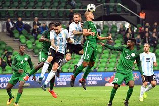 Argentina GK Romero Admits : We Depend On Messi, He Is The Best