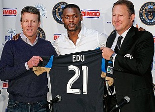 Maurice Edu Signs Multi - Year Deal With Philadelphia Union