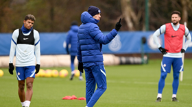 Pictured : Chelsea's New Manager Tuchel Runs The Rule Over Anjorin Ahead Of Burnley Clash