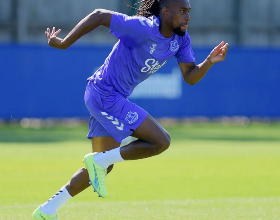 'Committed to the role' - Ex-Chelsea captain comments on Iwobi's new position centre of pitch 