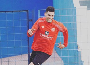 OGN Lied : Eagles Defender Leon Balogun Received First Red Of His Career Five Years Ago