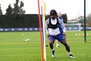 (Photo) Victor Moses Brings Good News As Chelsea Ace Starts Training On Grass