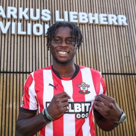 Confirmed: Chelsea loan out Nigerian midfielder to Southampton