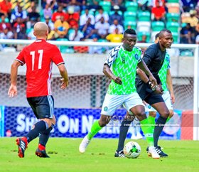 'Even If Ronaldo Is In Super Eagles, We Have To Play As A Team' - Etebo On AFCON Chances