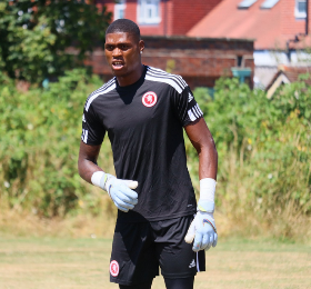 Chelsea loanee of Nigerian descent makes friendly debut for Welling Utd in 7-3 win vs Reds