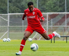 Ex-Barcelona, Milan and Bayern star runs the rule over 18yo Antwerp striker Udoh