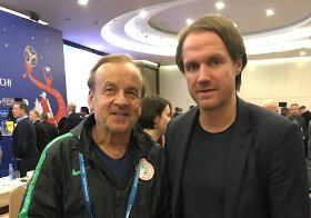 (Photo) Gernot Rohr In Russia, To Announce Roster For Poland & Serbia Friendlies March 7