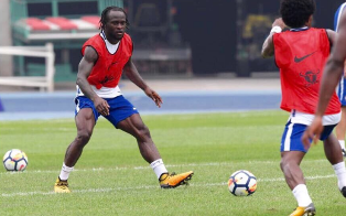 Chelsea Dazzler Moses Message To Chinese Fans : Come & Cheer Us Against Arsenal