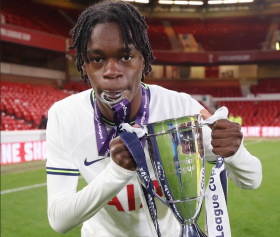 Talented Nigerian midfielder set to sign new improved contract with Tottenham Hotspur 