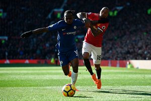 Manchester United 2 Chelsea 1 : Victor Moses Impresses In First Half