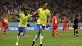 Pinnick watches Brazil beat Switzerland in company of Brazilian football royalty Ronaldo, Carlos 
