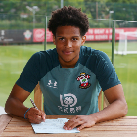 Official : Southampton Confirm Nigerian Defender Has Signed New Two-Year Deal 