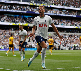 Ikpeba backs Tottenham to win silverware, tips Kane to break Shearer's EPL record