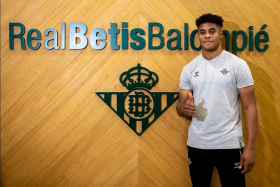 Official : Nigerian striker Kevin Carlos Omoruyi joins Real Betis on loan with option to buy