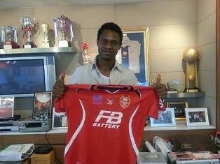 Kelechi Osunwa Pens Two - Year Ahly Shandy. Deal? 