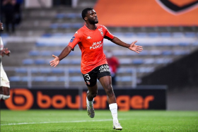 Lorient boss admits West Ham, OGC Nice target Moffi is disturbed by transfer talks