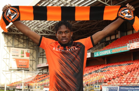 Akinola's jersey number revealed as Arsenal loanee makes bench in Dundee derby