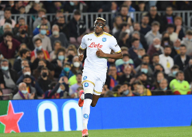 UEL : Osimhen soldiers on despite injury in Napoli's exciting draw against Barcelona 