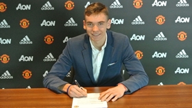 Czech Republic Wonderkid Makes Debut For Manchester United