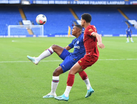 Chelsea Coach Lampard Watches Anjorin Score Against Liverpool In Premier League 2