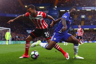 Ex-Eagles Star Disagrees With Kanu : Chelsea's Moses Has A Long Way To Go To Win AFOTY