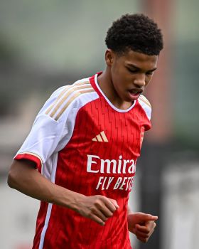 Arsenal offer scholarship deal to Annous; box-to-box midfielder previously played at Chelsea, Tottenham