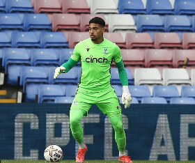 18yo Super Eagles-eligible GK promoted to first team training by Crystal Palace boss Vieira 