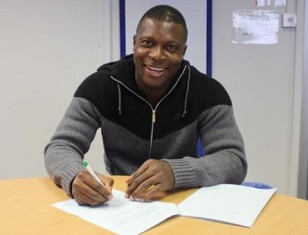 Ex-Super Eagles Star Yakubu Aiyegbeni Training With English Fifth-Tier Club Boreham Wood