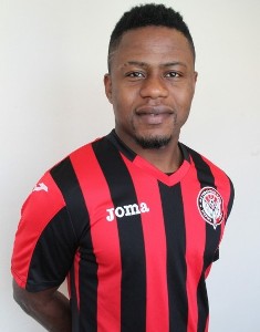 Izunna Uzochukwu Debuts For Amkar Perm