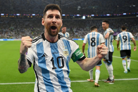 Nigerian fans react as Messi equals legendary Maradona's World Cup record  for Argentina