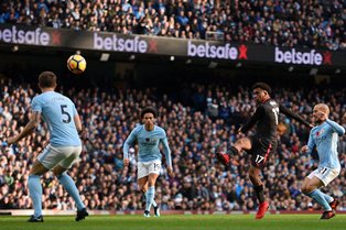 Alex Iwobi On Manchester City's Third Goal Vs Arsenal : It Was Offside