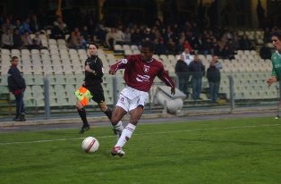 Official : Benjamin Onwuachi Signs For Salam Zgharta