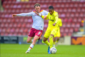 Official : Brentford pass up the opportunity to sign Irish-Nigerian winger permanently 