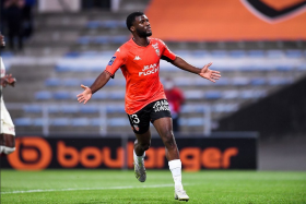Lorient marksman Moffi nearing double figures for goals after strike against Neymar's PSG 