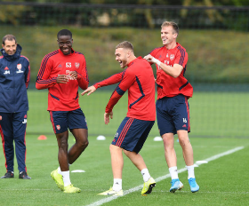 Nigerian-Born Defender Trains With Arsenal First Team Ahead Of Trip To Manchester United