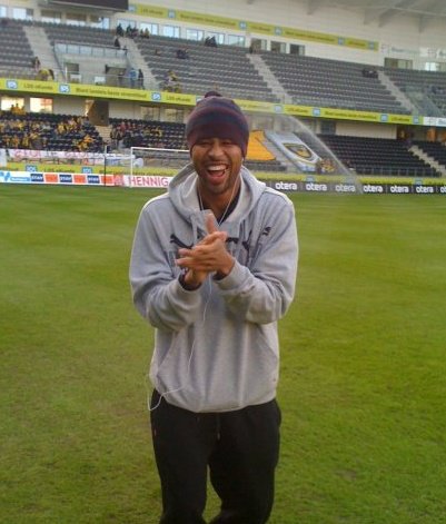 PAUL OBIEFULE Training With Viborg