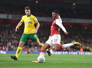 How Best Buds Iwobi & Akpom Reacted To Arsenal Win Against Norwich