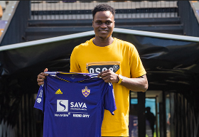 Photo confirmation : Super Eagles striker finally unveiled by Slovenian champions