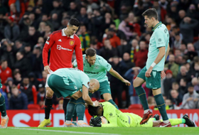 Scott McTominay, David de Gea, Neil Lennon hail magnificent Nigeria GK Uzoho  