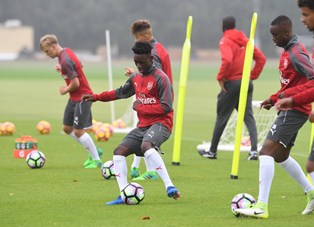 Done Deals: Three Nigerian Midfielders Sign New Contracts At Arsenal