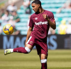 West Ham U23 star Okoflex suggests own goal scored by Man Utd captain belongs to him