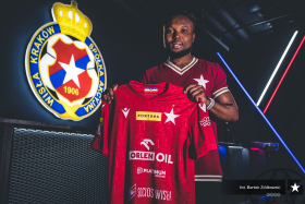 Official : 14-time Polish champions Wisla Krakow loan in Nigerian midfielder from Real Zaragoza