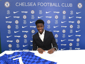 Left-footed attacker of Nigerian descent makes his competitive debut for Chelsea Youth 
