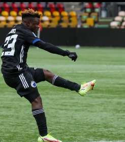 Super Eagles invitee Amoo makes his debut off the bench for FC Copenhagen vs Randers